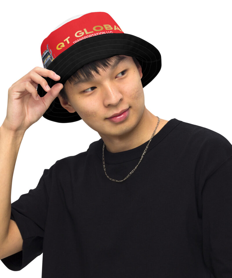 QT RED Reversible bucket hat